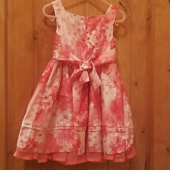 Fancy toddler dress pink floral (3T) - Picture 3 of 7